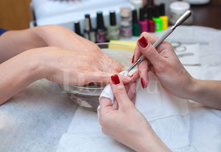 Маникюр в Каменском (Днепродзержинск)